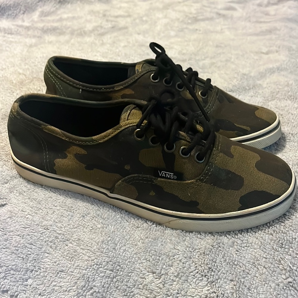 Vans Camo Print 6.5